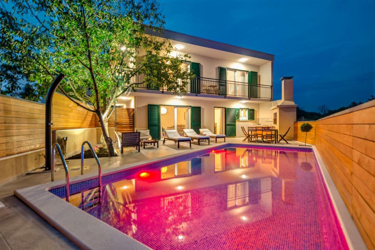 Villa Nika Bisko 외부 사진